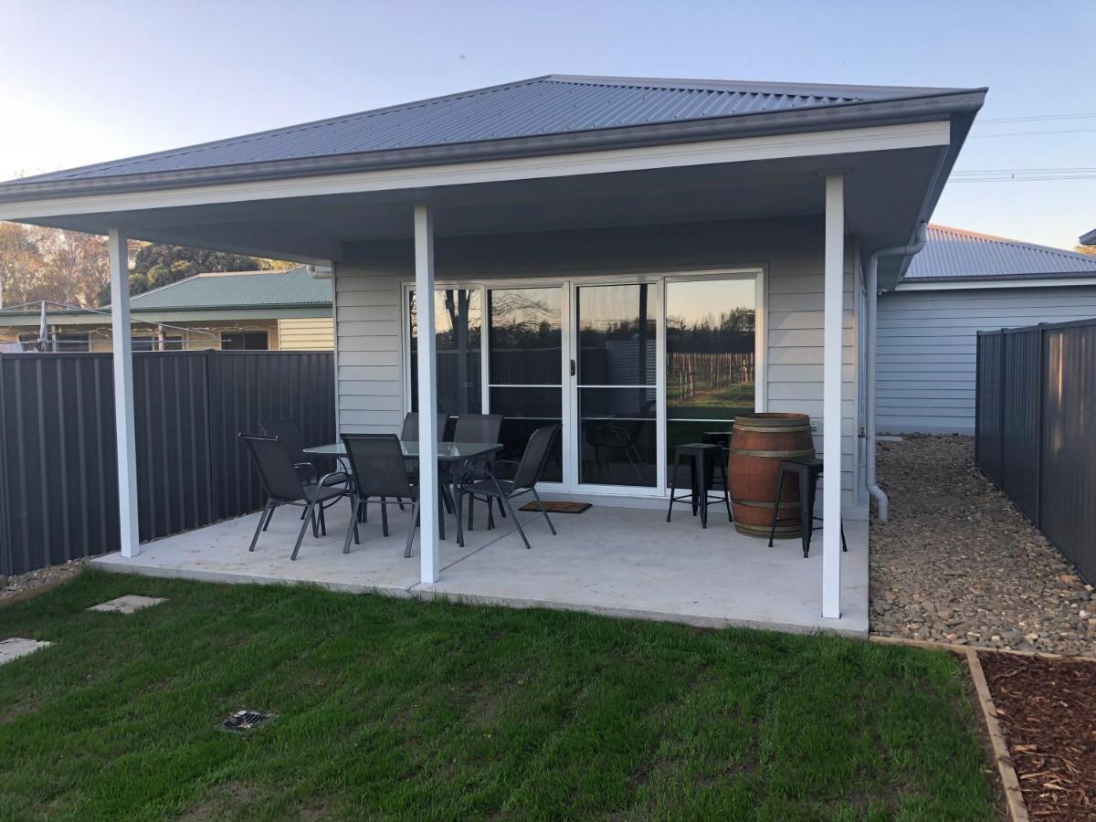 Holiday home Vineyard Views - 2 Milawa